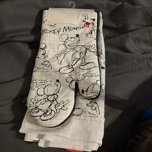 Disney Mickey Mouse three piece Kitchen towel set with 2 towels and oven mitt